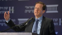 "נתניהו ממצמץ. הוא לא מוכן לקחת את הסיכון הנדרש", הרצוג צילום: יוסי זליגר