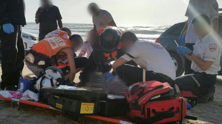 זירת טביעה (צילום: שלומי מרצ'ביאק תיעוד מבצעי מד"א)