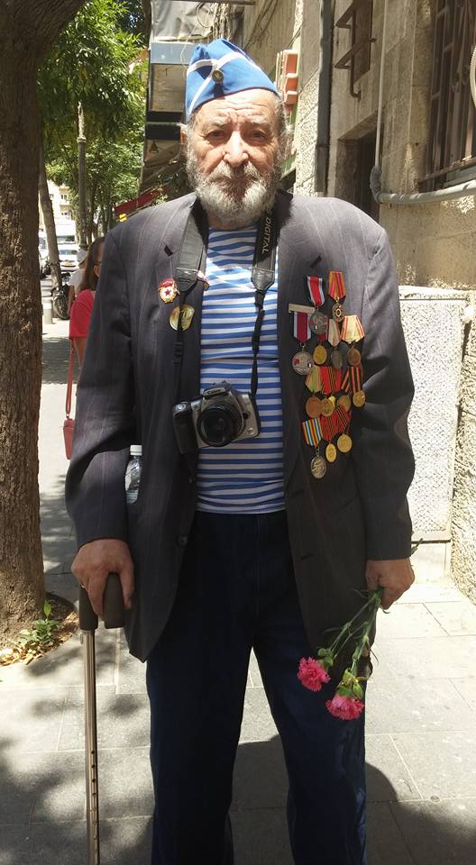 הווטרן מיכאל גאנשין בן ה-90 צילום: דבר ראשון