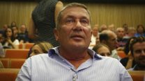 נוחי דנקנר בעת הכרעת הדין בעניינו, יולי 2016 (צילום: עמי שומן)