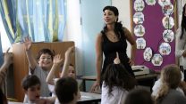 מורה ותלמידים. תמונת ארכיון, למצולמים אין קשר לכתבה. (צילום: יוסי זמיר  פלאש 90)