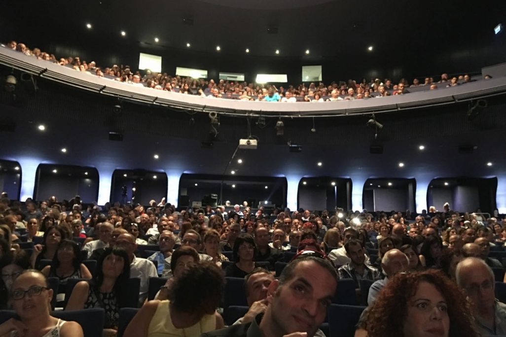 אלף עובדים התכנסו בתיאטרון הבימה לטקס פרס העובד המצטיין של העיר תל אביב