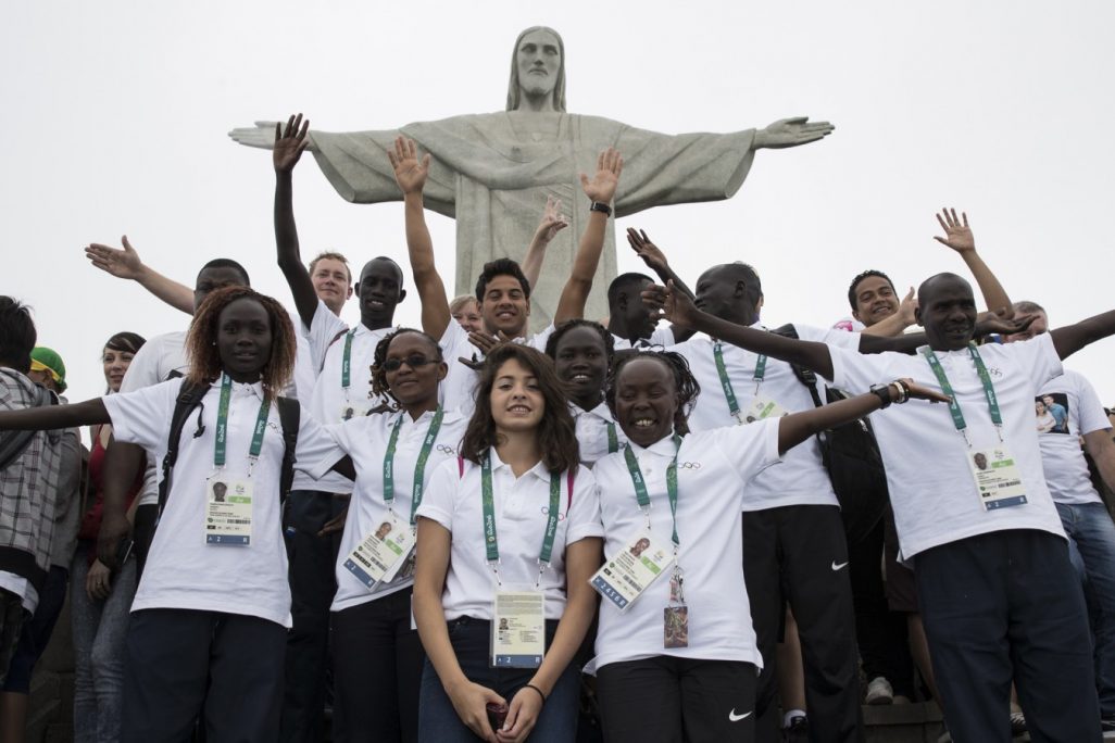 הנבחרת האולימפית של הפליטים בריו. צילום: AP