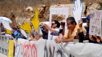הפגנה של הפורום למאבק בעוני מול משרדי ראש הממשלה (צילום: דבר ראשון).