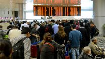 עומס בנתב"ג. זמני השירות התארכו בתקופת הקורונה (צילום ארכיון: יוסי זליגר  פלאש 90)