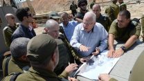 נשיא המדינה ביקר היום בעוטף עזה, שוחח עם חיילים המשרתים באזור ונפגש עם ראשי המועצות האזוריות בנגב (צילום: מארק ניימן/ לע"מ).