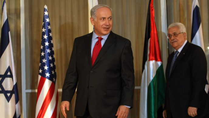 רש הממשלה בנימין נתניהו ונשיא הרשות הפלסטינית אבו מאזן, שניהם נעדרו מהוועידה. צילום ארכיון צילום: פלאש90