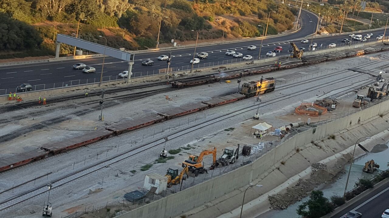 עבודות השיפוץ ברכבת בתל אביב. צילום: רכבת ישראל