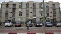 בניין שיכון בלוד (צילום ארכיון: מתניה טאוסיג / פלאש 90).