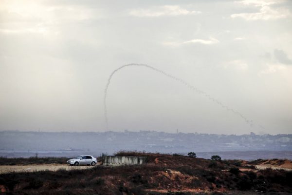 ירי רקטה לישראל (צילום ארכיון: אדי ישראל / פלאש 90)