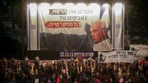 כיכר רבין בערב עצרת הזיכרון ה-18 בארגון קואליציית 'זוכרים את הרצח, נאבקים על הדמוקרטיה' (צילום ארכיון: רוני שוצר / פלאש 90).