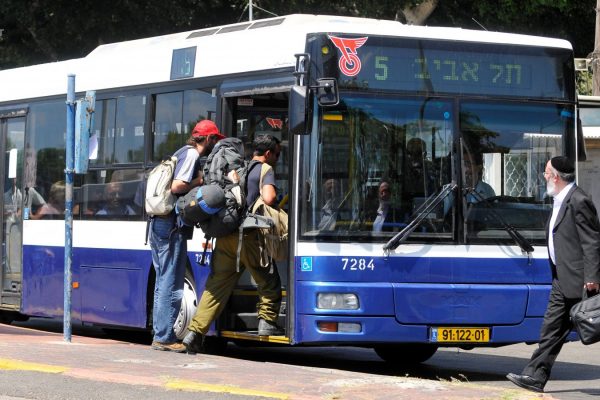 קו מספר חמש בתל-אביב (צילום ארכיון: יוסי זליגר / פלאש 90).