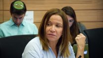 ח״כ שלי יחימוביץ בועדת הכספים (צילום: דבר ראשון).