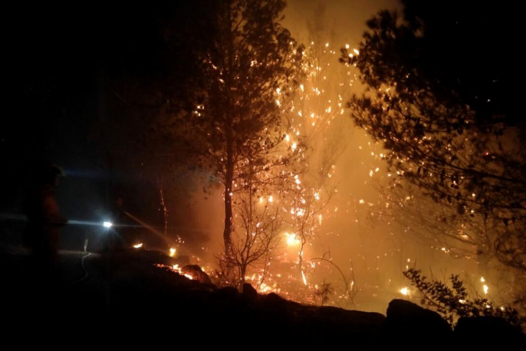 שריפה ליד טלאל (צילום: כב"ה זבולון).