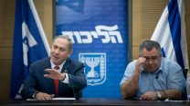 ביטן ונתניהו בישיבת סיעת הליכוד , נובמבר 2016(צילום: יונתן זינדל  פלאש 90ׂׂׂׂ)