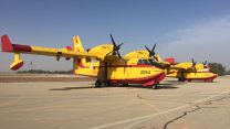 מטוסי כיבוי בכוננות (צילום: כיבוי והצלה)