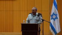הרמטכ"ל גדי איזנקוט בביקור בעכו  (תמונות: דבר ראשון)