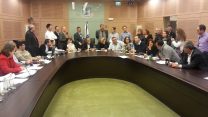 ועדת הכספים בעת הדיונים על אישור תקציב המדינה לשנים 2018-2017. (צילום: דוברות).