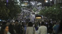 המונים ברחובות ירושלים (צילום ארכיון: הדס פרוש / פלאש 90).