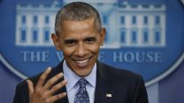 אובמה נואם, בימים אחרים (צילום: Pablo Martinez MonsivaisPablo Martinez Monsivais / סוכנות AP).