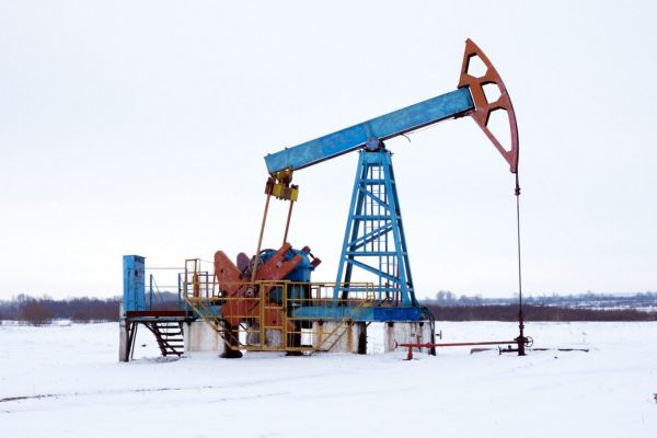 אסדת קידוח נפט ברוסיה (צילום אילוסטרציה: shutterstock)