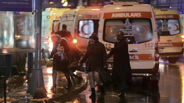 זירת פיגוע באיסטנבול (צילום ארכיון: AP)