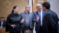 ח"כ מנואל טרכטנברג, ח"כ מיקי רוזנטל וח"כ מירב מיכאלי בדיון בעתירה בבג"צ בנושא מס דירה שלישית (צילום: יונתן זינדל/ פלאש 90).