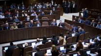 מליאה מלאה בהצבעה על חוק ההסדרה (צילום: יונתן זינדל / פלאש90).