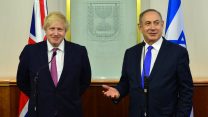 שר החוץ הבריטי בוריס ג'ונסון בעת ביקורו במשרד ראש הממשלה (צילום: קובי גדעון  לע"ם)