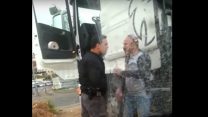 אלימות של יס״מניק נגד תושבים בשכונת ואדי גוז במזרח ירושלים (צילום מסך).