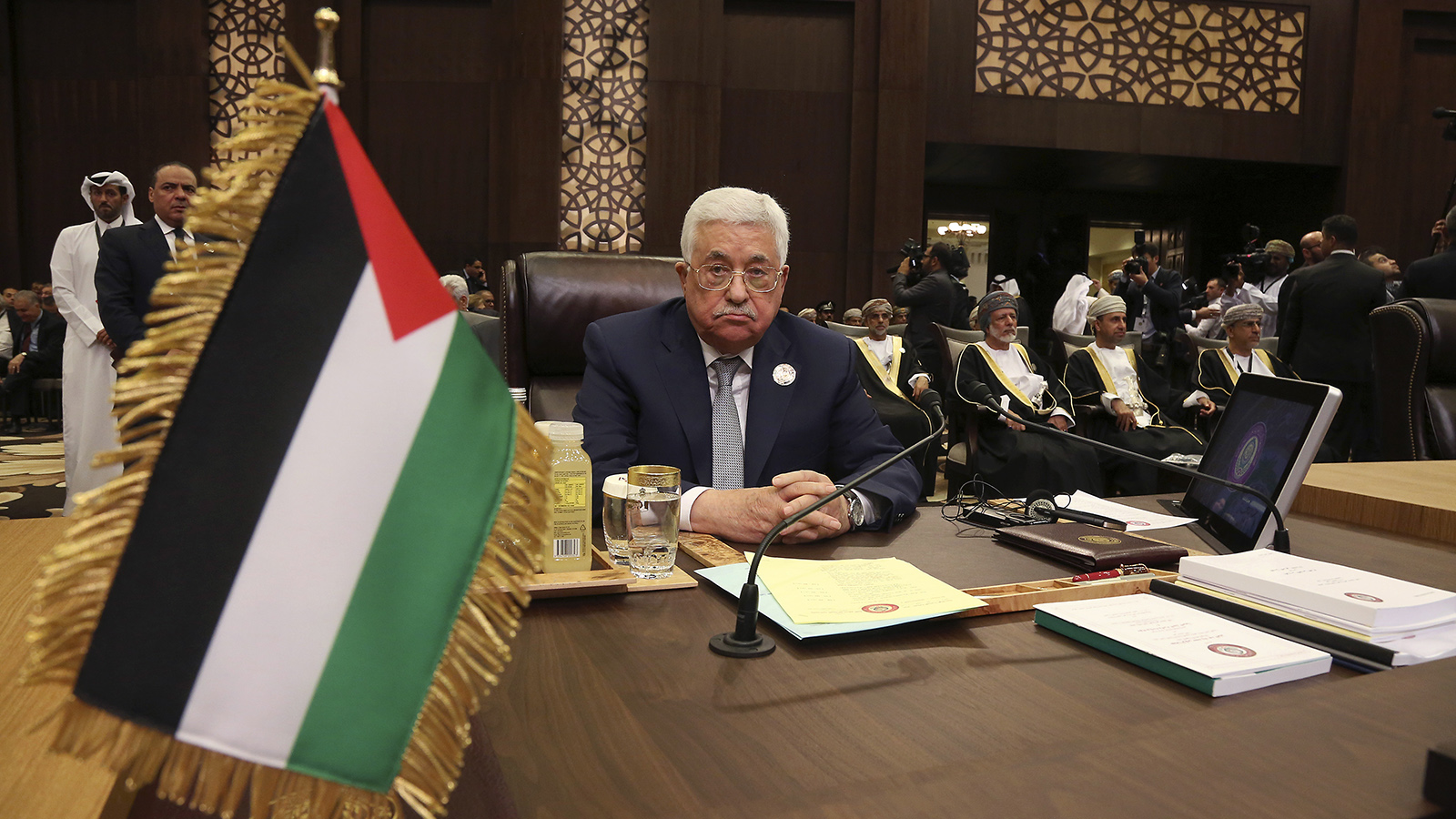 ראש הראשות הפלסטינית, אבו מאזן, בועידת הפסגה הערבית בירדן (צילום: AP Photo/ Raad Adayleh).
