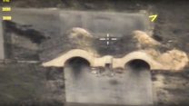 בסיס חיל האוויר הסורי שהופצץ ע״י כוחות צבא ארה״ב (צילום: Russian Defense Ministry Press Service Photo via AP, File)