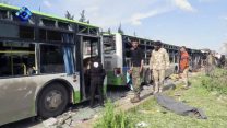 זירת הפיגוע בסוריה (Thiqa News via AP)