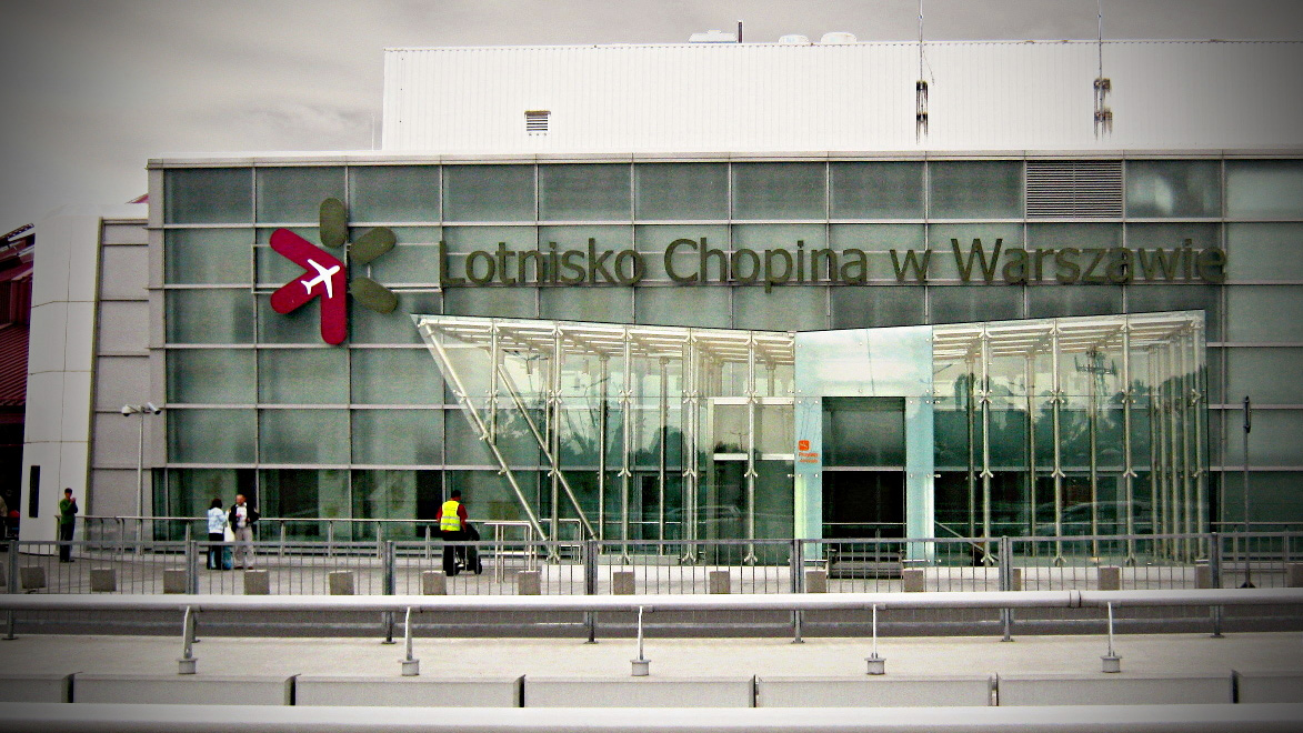 נמל התעופה בורשה (צילום: Vampir2011 / ויקיפדיה).