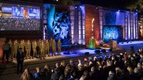 טקס יום הזכרון הממלכתי לשואה ולגבורה ביד ושם (צילום: יונתן זינדל / פלאש 90).