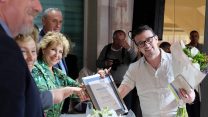 סופה לנדבר, שרת הקליטה
המלחין והמוסיקאי גרמן רייטמן שזכה בפרס המוזיקה (צילום: דבר ראשון).