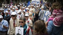 מצעד הווטרנים לציון 70 שנה ליום הניצחון (צילום: נתי שוחט/ פלאש 90).