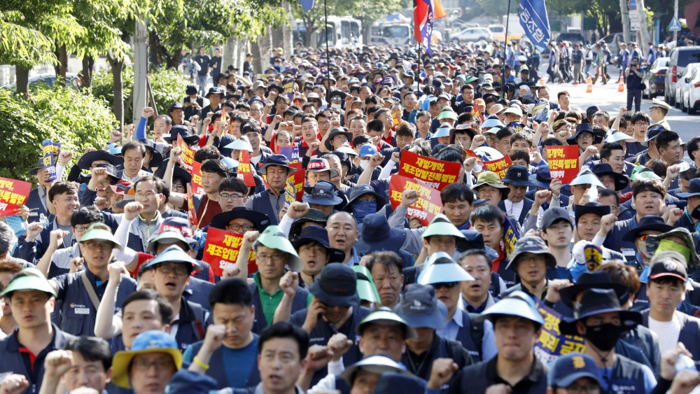 מצעד עובדי המתכת בקוריאה הדרומית. ארכיון (צילום: SHIN, Dong-Jun)