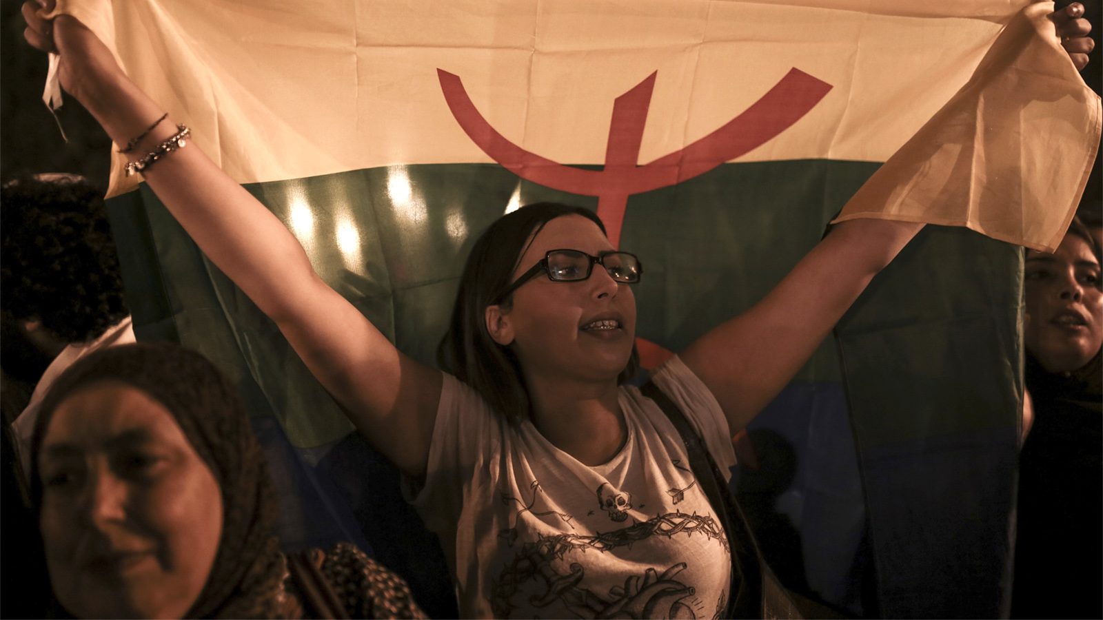 מחאה אמזיע'ית במרוקו, לאחר מותו של דייג. מאי 2017 (צילום:AP Photo/Mosa'ab Elshamy).