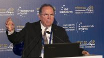 פרופ' רפי מלניק בכנס הרצליה 2017 (צילום: חגי פריד)