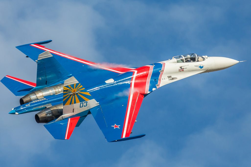 מטוס סוחוי- 27 (צילום:  Arkady Zakharov/ Shutterstock.com).