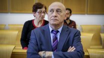 ח"כ לשעבר באסל גאטס בבית משפט השלום בבאר שבע, אפריל 2017. (צילום: יהודה פרץ/פלאש 90)