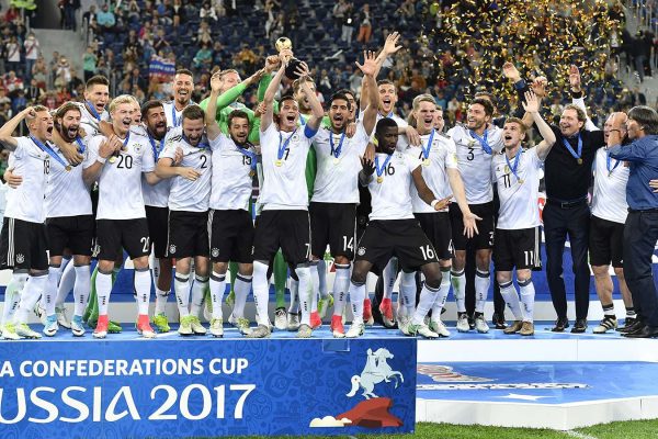 גרמניה זוכת גביע הקונפידרציה (צילום: AP Photo/Martin Meissner)