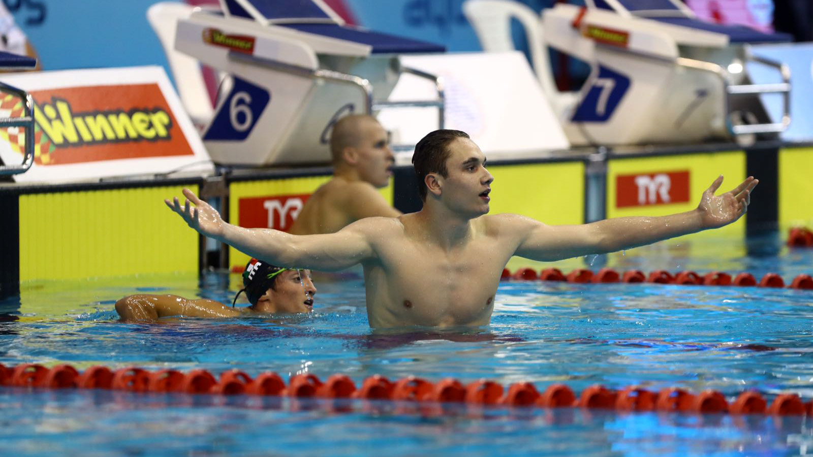 מיליאק ההונגרי קבע שיא עולם באליפות אירופה לנוער בשחייה שנערכה בבריכה הלאומית בוינגייט ( באדיבות איגוד השחייה).