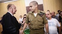 אלאור אזריה בדיון בבית המשפט הצבאי היום. (צילום: מרים אלטשר/ פלאש 90).
