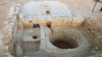 הגת המשולבת במבנה. (צילום: דוידה דגן, רשות העתיקות)