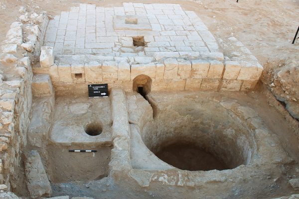 הגת המשולבת במבנה. (צילום: דוידה דגן, רשות העתיקות)