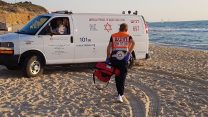 אמבולנס בים (צילום ארכיון: תיעוד מבצעי מד"א)