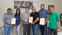 עובדי חברת מילוטל באיזור התעשיה הצפוני בנהריה התאגדו בהסתדרות בליווי מרחב גליל מערבי (צילום: דוברות המרחב)