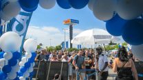 פתיחה חגיגית של חנות הרשת Decathlon (צילום: יעל אלנתן).